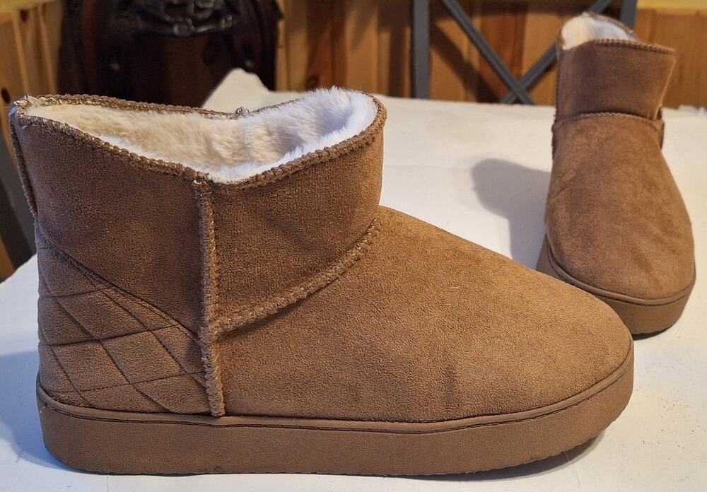 Life Stride Women's Faux Fur Lined Faux Suede Chestnut Tan Bootie Sleeper L 9 10
